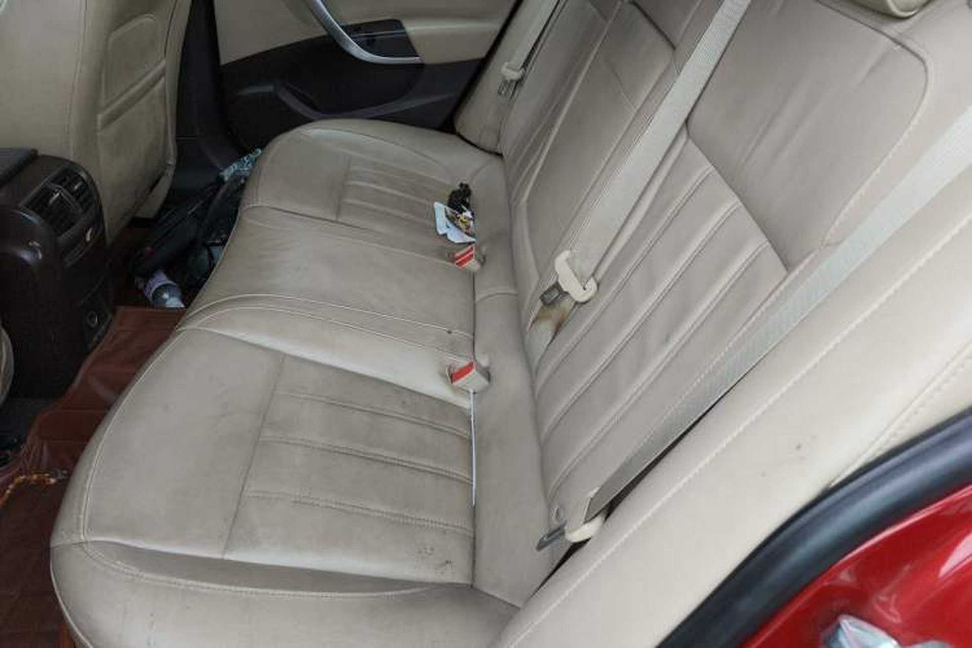 Used Buick Regal 2012 2.0L Luxury Edition Left Rear Seat