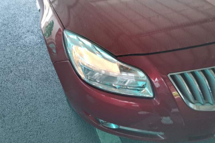 Used Buick Regal 2012 2.0L Luxury Edition Right Front Headlight