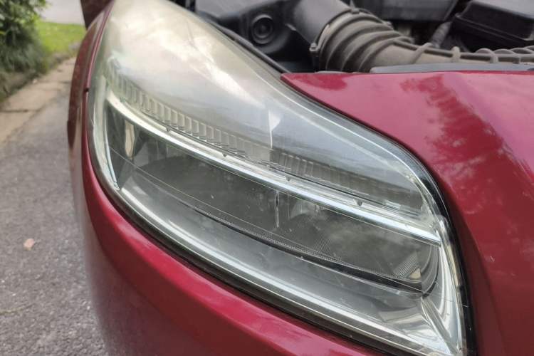Used Buick Regal 2012 2.0L Comfort Edition Right Front Headlight