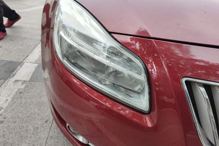 Used Buick Regal 2012 2.0L Comfort Edition Right Front Headlight