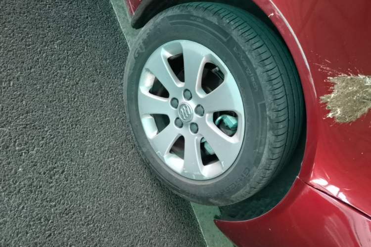 Used Buick Regal 2012 2.0L Luxury Edition Right Front Wheel Hub