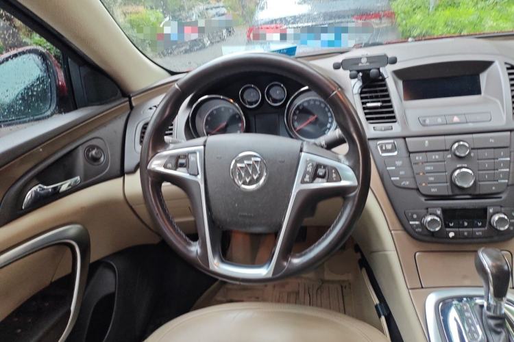 Used Buick Regal 2012 2.0L Luxury Edition Steering Wheel