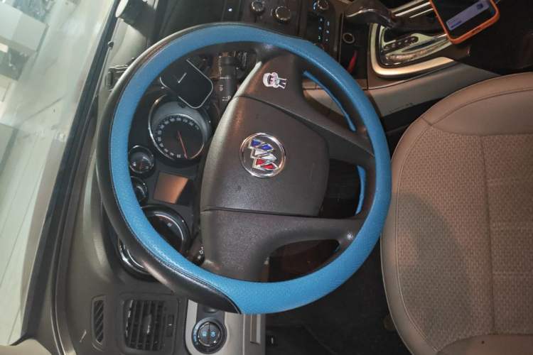 Used Buick Regal 2012 2.0L Comfort Edition Steering Wheel