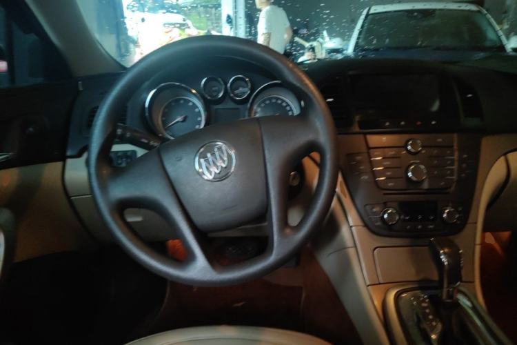 Used Buick Regal 2012 2.0L Comfort Edition Steering Wheel