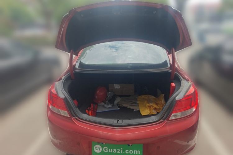 Used Buick Regal 2012 2.0L Comfort Edition Trunk