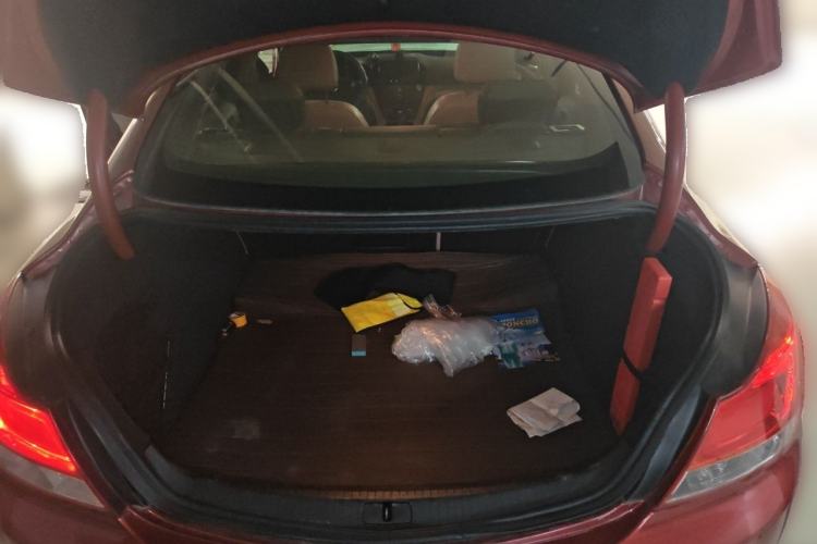 Used Buick Regal 2012 2.0L Comfort Edition Trunk