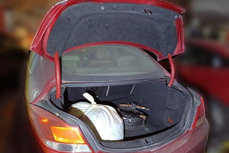 Used Buick Regal 2012 2.0L Comfort Edition Trunk