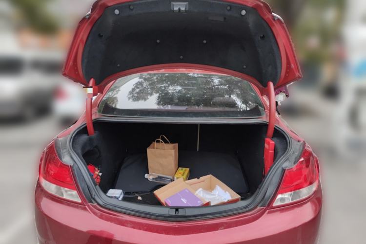 Used Buick Regal 2012 2.0L Comfort Edition Trunk