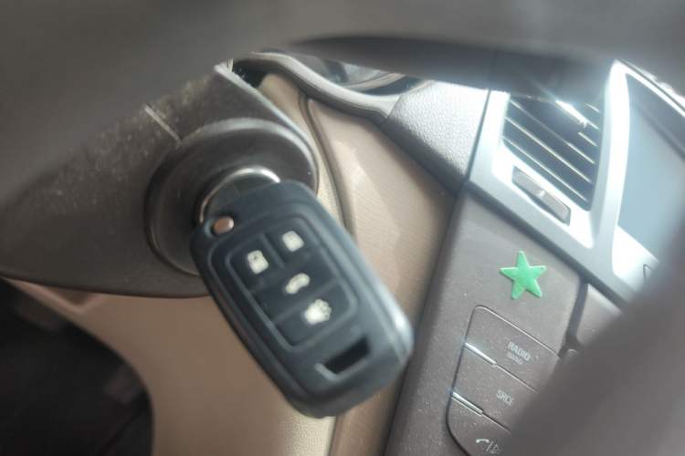 Used Buick Regal 2012 2.0L Comfort Edition Vehicle Key