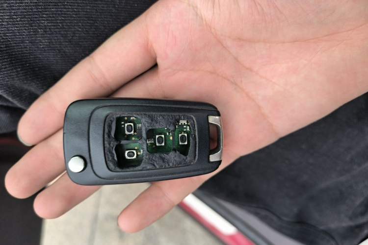 Used Buick Regal 2012 2.0L Comfort Edition Vehicle Key