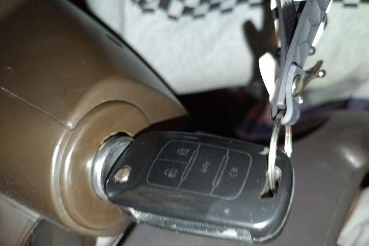 Used Buick Regal 2012 2.0L Comfort Edition Vehicle Key