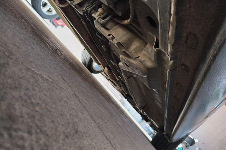 Used Buick Regal 2012 2.4L SIDI Elite Edition Chassis Rear Right