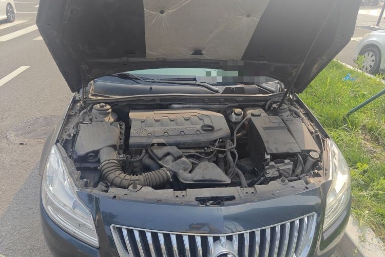 Used Buick Regal 2012 2.0L Comfort Edition Engine Bay