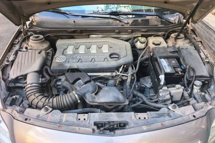 Used Buick Regal 2012 2.0L Comfort Edition Engine Bay