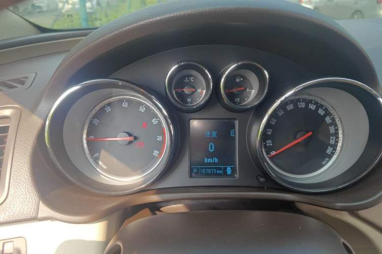 Used Buick Regal 2012 2.0L Comfort Edition Instrument Cluster