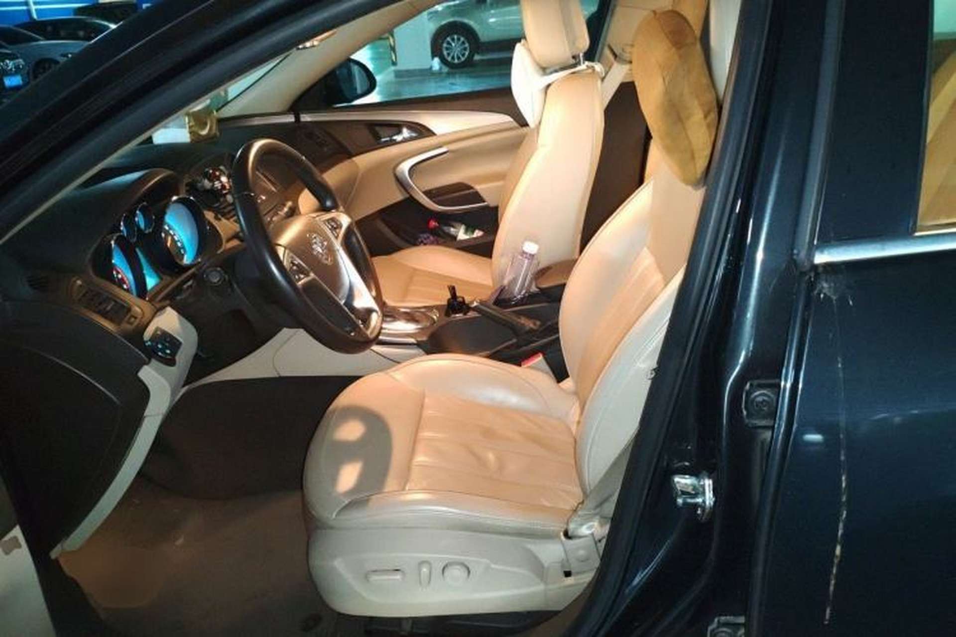 Used Buick Regal 2012 2.0L Luxury Edition Left Front Seat