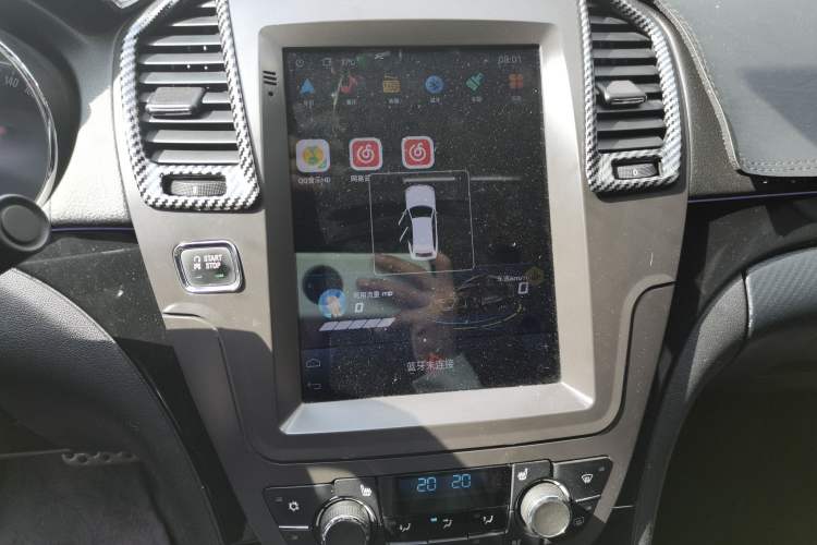 Used Buick Regal 2012 GS 2.0T Super Sport Edition Audio And AC Panel
