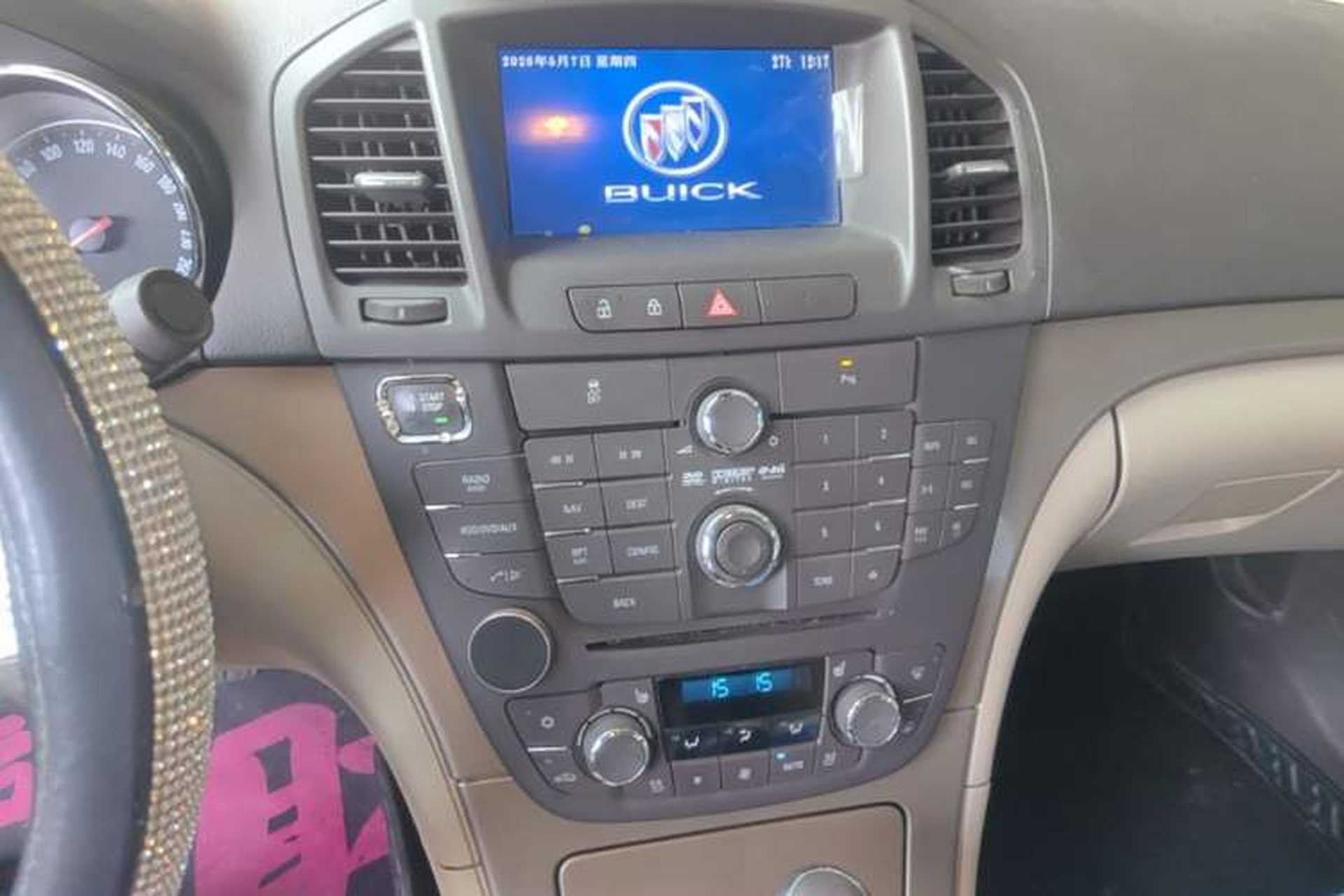 Used Buick Regal 2012 2.4L SIDI Flagship Edition Audio And AC Panel
