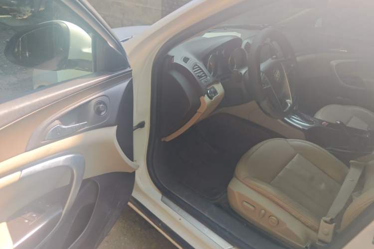 Used Buick Regal 2012 2.0L Luxury Edition Driver Seat