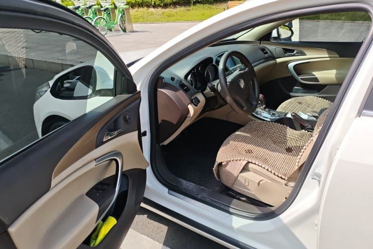Used Buick Regal 2012 2.0L Comfort Edition Driver Seat