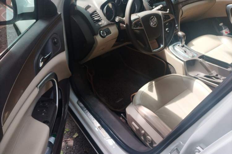 Used Buick Regal 2012 2.0L Comfort Edition Driver Seat
