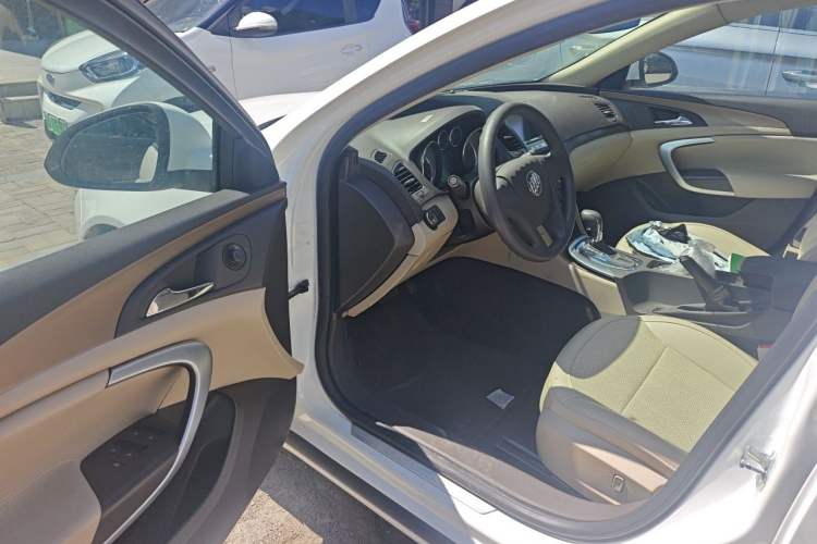 Used Buick Regal 2012 2.0L Comfort Edition Driver Seat