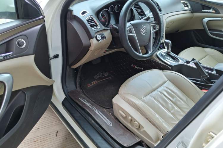 Used Buick Regal 2012 2.0L Luxury Edition Driver Seat