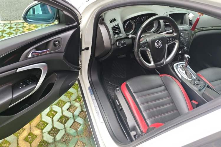 Used Buick Regal 2012 GS 2.0T Super Sport Edition Driver Seat