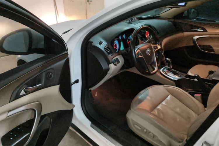 Used Buick Regal 2012 2.0L Luxury Edition Driver Seat