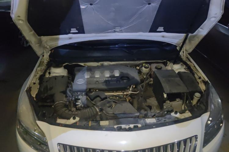 Used Buick Regal 2012 2.0L Luxury Edition Engine Bay