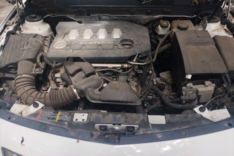 Used Buick Regal 2012 2.0L Comfort Edition Engine Bay