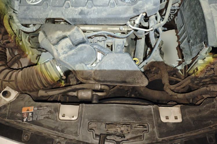 Used Buick Regal 2012 2.0L Comfort Edition Engine Bay