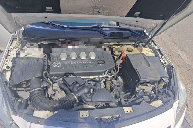 Used Buick Regal 2012 2.0L Comfort Edition Engine Bay