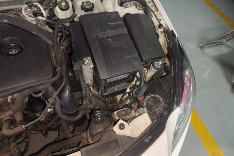 Used Buick Regal 2012 GS 2.0T Super Sport Edition Engine Bay Left