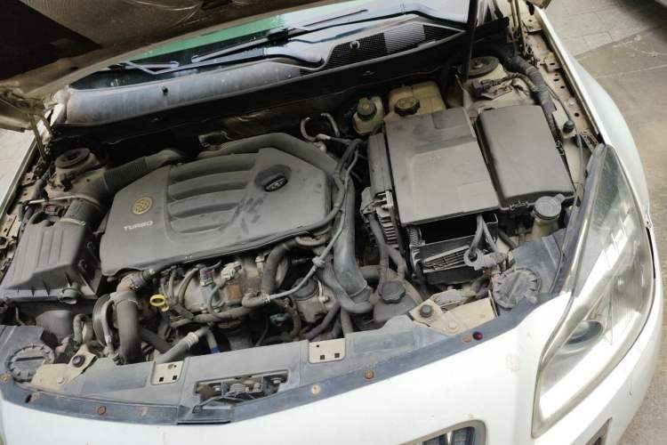 Used Buick Regal 2012 GS 2.0T Super Sport Edition Engine Bay Left