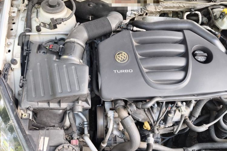 Used Buick Regal 2012 GS 2.0T Super Sport Edition Engine Bay Right