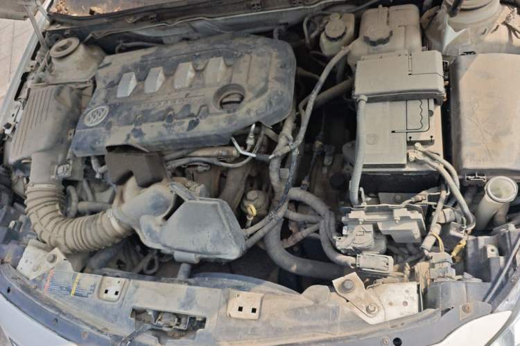 Used Buick Regal 2012 2.0L Comfort Edition Engine Bay