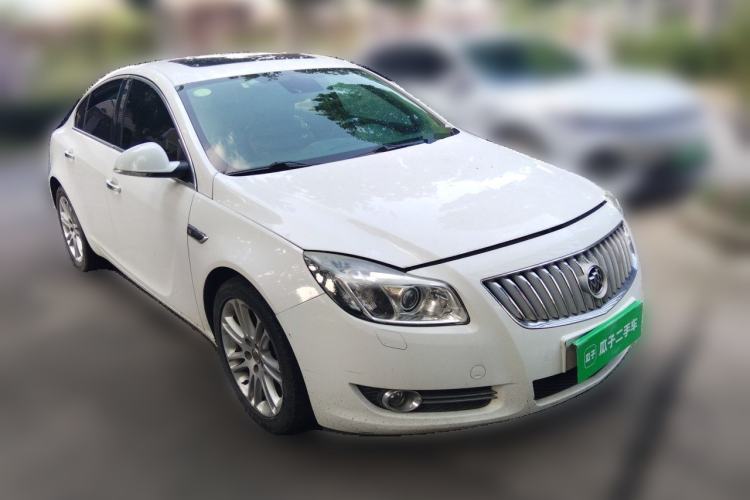 Used Buick Regal 2012 2.0T Luxury Sport Edition Front Right 45 Deg