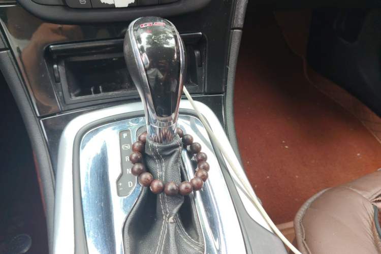 Used Buick Regal 2012 2.0T Luxury Sport Edition Gear Lever