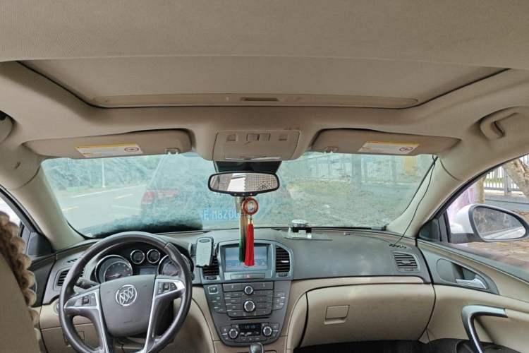 Used Buick Regal 2012 2.0L Luxury Edition Headliner