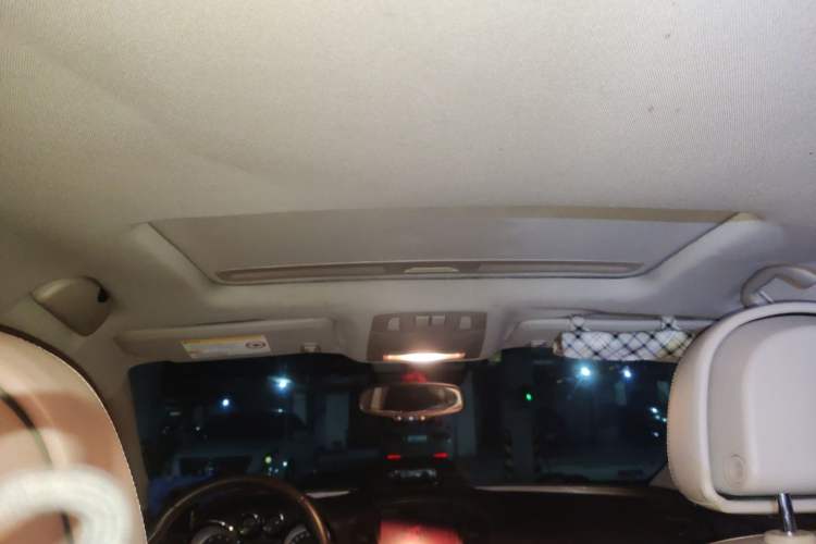 Used Buick Regal 2012 2.0L Luxury Edition Headliner