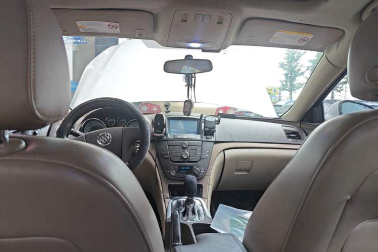 Used Buick Regal 2012 2.0L Comfort Edition Headliner