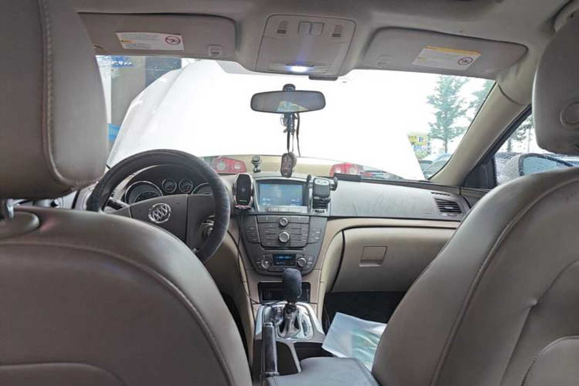 Used Buick Regal 2012 2.0L Comfort Edition Headliner