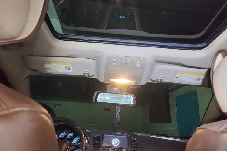 Used Buick Regal 2012 2.0L Comfort Edition Headliner