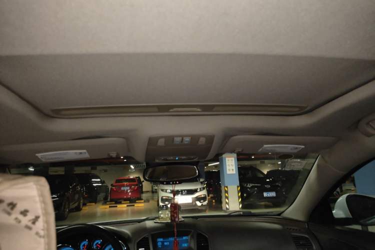 Used Buick Regal 2012 2.0L Luxury Edition Headliner