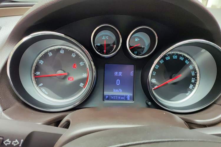 Used Buick Regal 2012 2.0L Comfort Edition Instrument Cluster