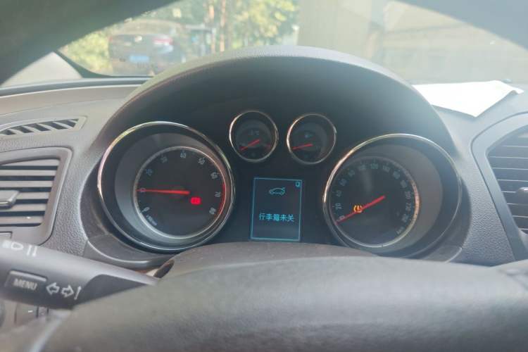 Used Buick Regal 2012 2.0L Luxury Edition Instrument Cluster