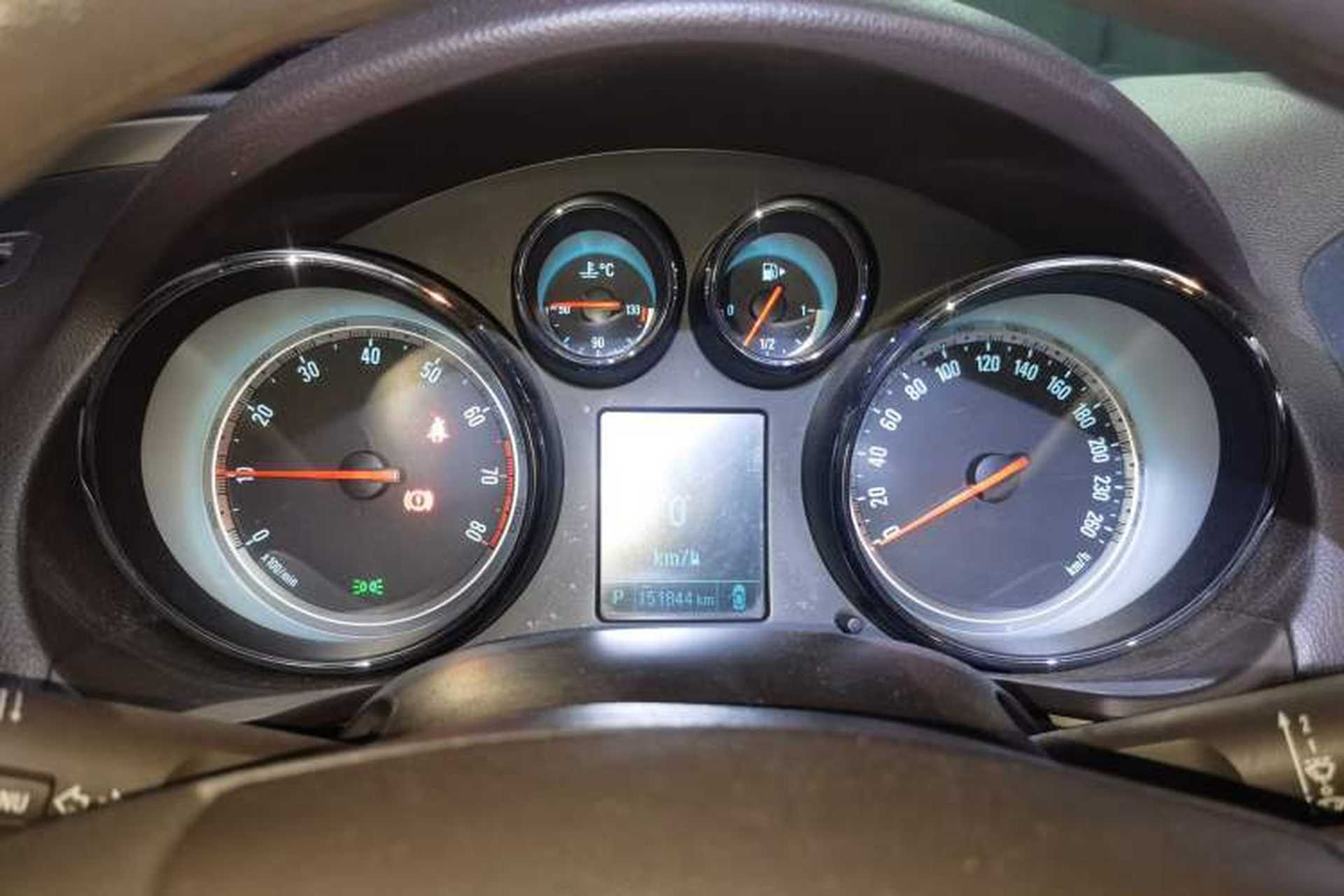 Used Buick Regal 2012 2.0L Comfort Edition Instrument Cluster