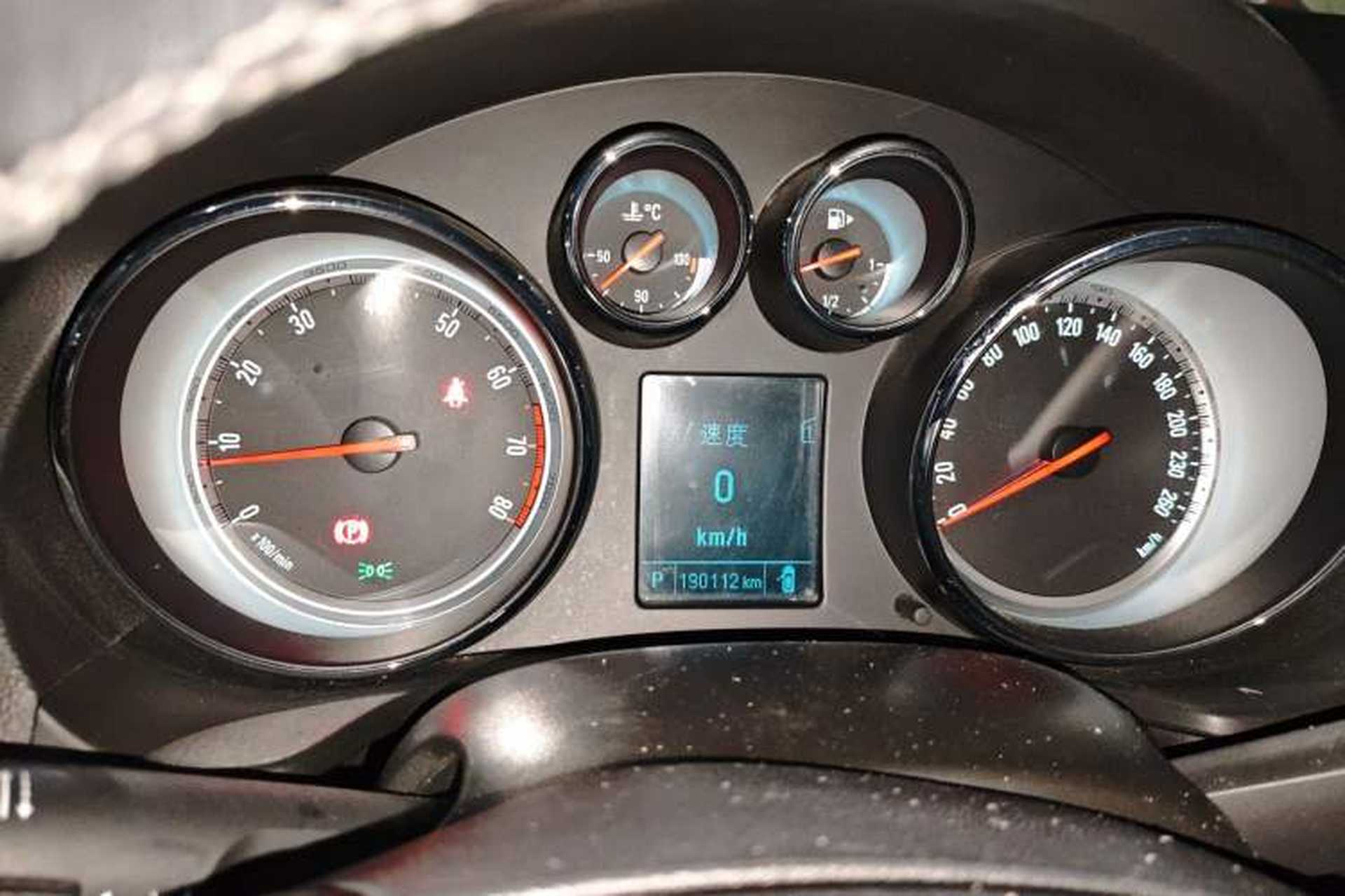 Used Buick Regal 2012 2.4L SIDI Flagship Edition Instrument Cluster