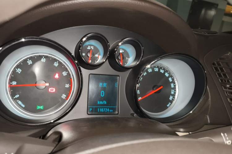 Used Buick Regal 2012 2.0L Comfort Edition Instrument Cluster